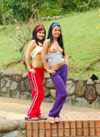 Gigi Spice And Maria Are Really Good At Tasting Their Wet Pussies