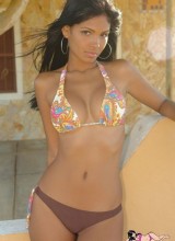 Karla Spice Show The Natural Beauty Of Her Body Under That Bikini