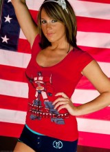 Bella Xoxo Is A True Blooded American Who Loves Getting Naked On The Pole