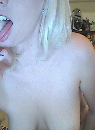 Lynn Pops Teasing And Stripping For All The Boys On Her Webcam