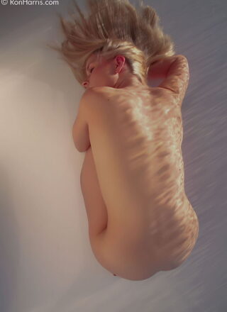 Ron Harris: Goddess Kara Duhe On The Floor Seducing With Her Tight Curves