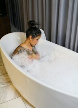 Charmaine Glock - Bubble Bath