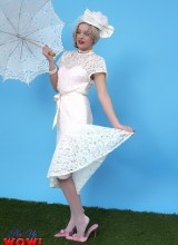 Pin-up Wow: Pretty Blond Amy Green Has Her Clothes Blown Away By The Wind