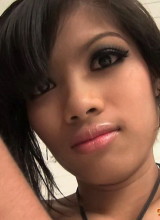 Thai Girls Wild: Amazing Beauty Ratana Sucks Cock And Eagerly Takes A Huge Load On The Face