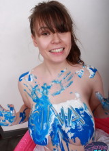 Georgina Gee - Hot Bbw Gets Her Huge Tits Messy With Blue Paint