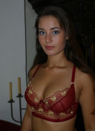 Total Super Cuties: Linda - Dark Red Lingerie