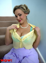 Pin-up Wow: Jodie Gasson Strips From Miniskirt And Stockings On The Stairs