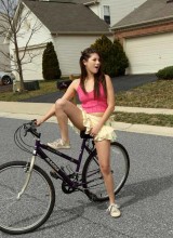 Als Scan: Shyla Jennings - Pro Cyclist