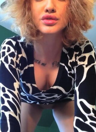 Smut Makers: Lee Von Lux Sexy Dress Selfies