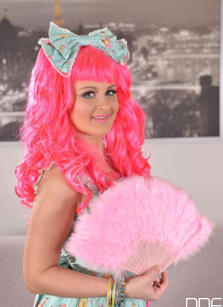 1by-day: Silvia Burton - Russian Cutie's Cosplay Romp