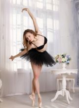 Mpl Studios: Ira - Ballerina In Waiting