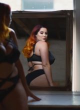 Lucy V Shooting In Sexy Black Lingerie