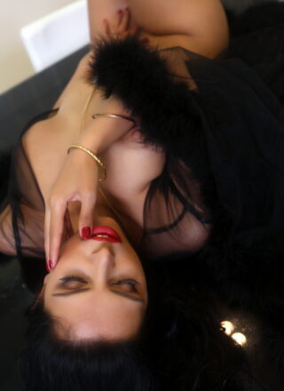 Hot Kira Queen Plays On The Table!