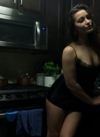 Dani Daniels - Midnight Snack