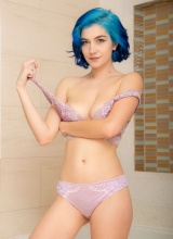 Cosmid: Skye - Blue Nude Bathroom
