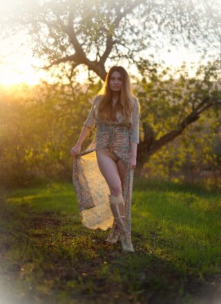 Breathtakers: Gabriella Knight - Boho