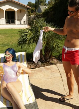 Bang: Jewelz Blu - She Saves An Exchange Student And Gets Rewarded With His Dick