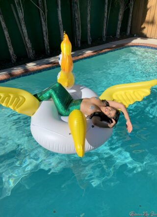 Briana Lee - Sexy Mermaid