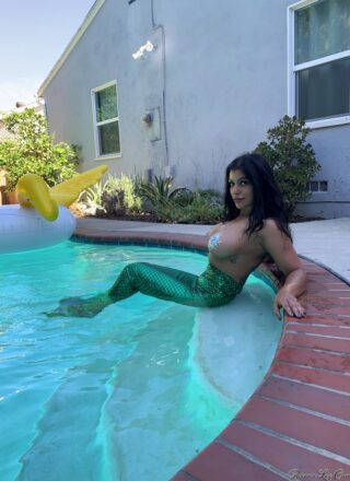 Briana Lee - Sexy Mermaid
