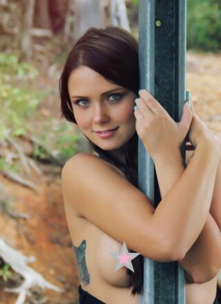 Bailey Knox - Dock Flashing