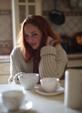 Girlfolio: Kara Carter - Kara's Got The Cream 1