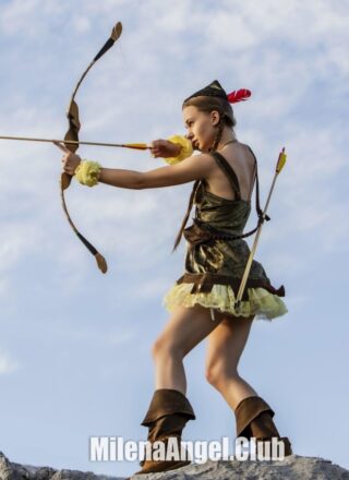 Milena Angel Legend of Sherwood 4