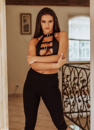 Brook Wright - Back To Black 2