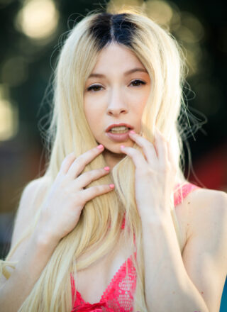 Sweetheart Video: Kenzie Reeves