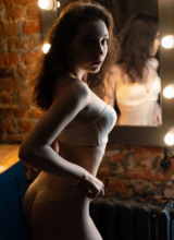 Zishy: Darya Nosenko Sexy Siluette 4