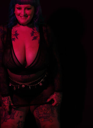 Nothing But Curves: Galda Lou - 2