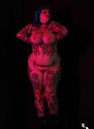 Nothing But Curves: Galda Lou - 11