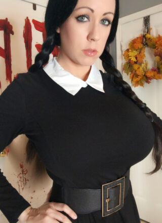 Kayla Kiss - Wednesday Addams Cosplay 1