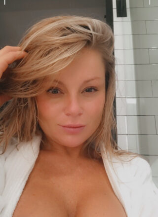 Meet Madden - Showered And Wet 7
