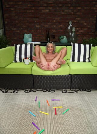 Tallie Lorain in Doodle 12