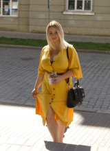 Zishy: Ivanna Ershova in Yellow 5