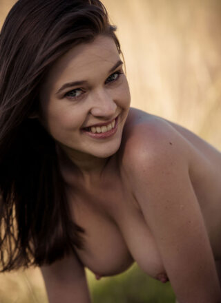 Zishy: Serena J Firm Natural Brunette 8
