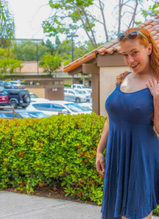 Cosmid: Titania Does Some Shopping  2