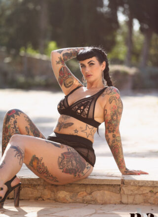 Nothing But Curves: Cherry Pie - 5
