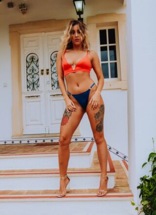 Skin Tight Glamour: Frankie Hollywood - Hats Off 9