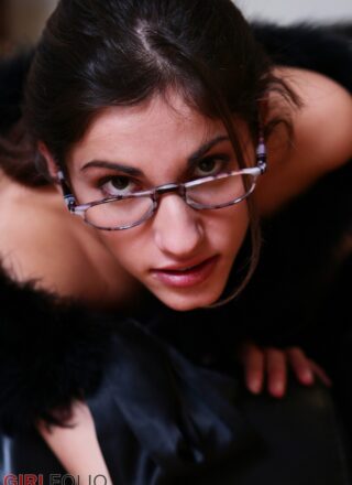 Girlfolio: Steffi  - Foxy 2