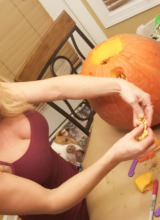 Meet Madden - Pumpkin Carving 5