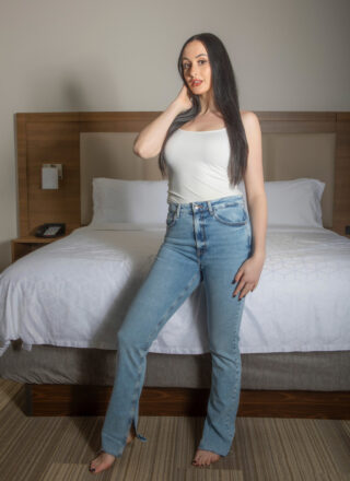 Cosmid: Violet Voss Strips On The Bed  1