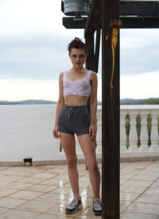 Girlfolio: Caterina Correia - Caterina's Slippery When Wet 3