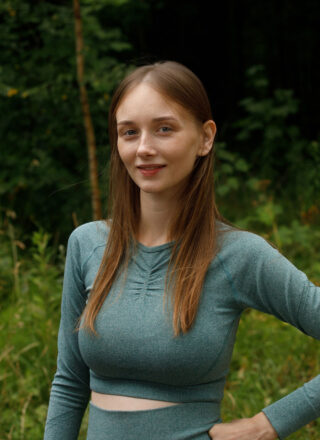 Zishy: Ariel Gossimer - Fun in the Park