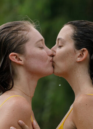 Zishy: Suzie Hartford, Moon Torrance - Having Fun in the Lake