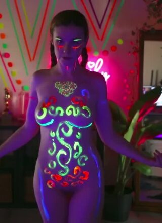 Emily Bloom - Blacklight