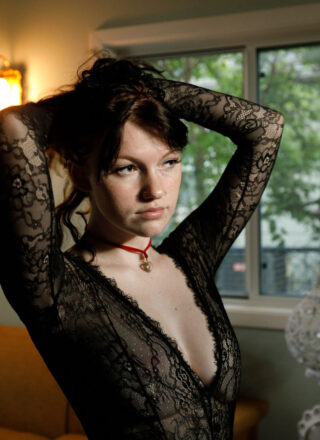 Zishy: Emberlynn Schmidt Solitaire Til Dawn 2