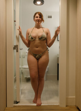 Zishy: Bress Burton Curvy Bikini Babe 1