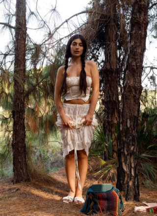 Zishy: Sary Galmida Strips in Nature 1